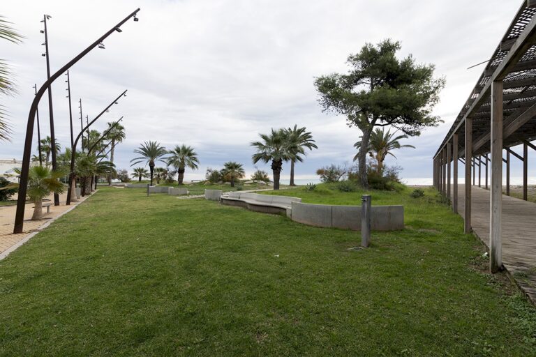 adosados-de-grandes-calidades-en-la-playa-de-moncofar-91672760426-size-vb