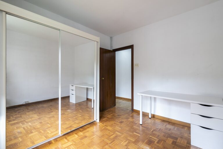 amplia-vivienda-a-reformar-en-la-zona-universitaria-101613662525-size-vb