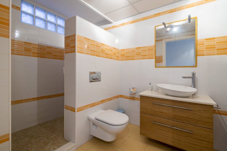 casa-de-diseno-en-urbanizacion-cercana-a-valencia-171759160138-size-vb