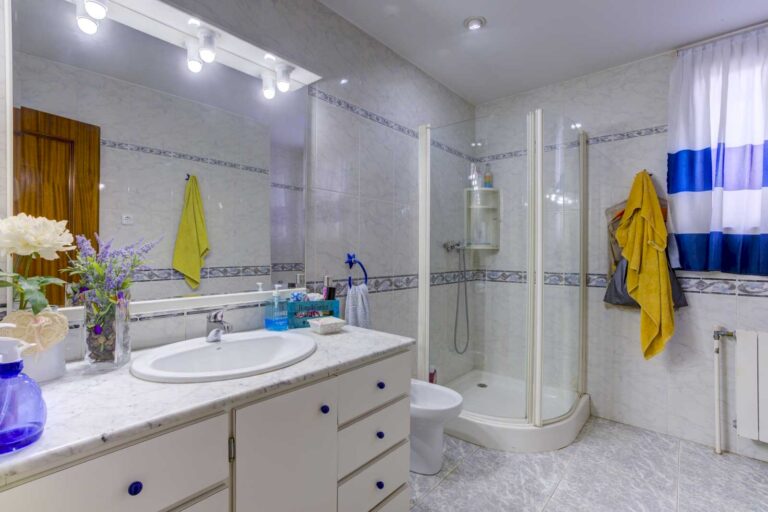 casa-de-estilo-tradicional-en-la-zona-residencial-de-el-vedat-de-torrente-valencia-121650366629-size-vb