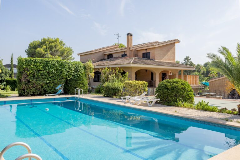 chalet-de-lujo-en-riba-roja-de-turia-valencia-21752680105-size-vb
