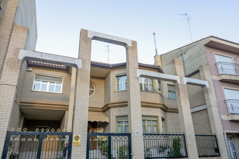 chalet-independiente-cerca-de-valencia-01686143560-size-vb