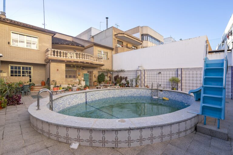 chalet-independiente-cerca-de-valencia-201686143605-size-vb