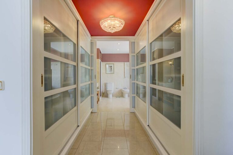 fantastico-chalet-con-magnificas-vistas-en-urbanizacion-de-lujo-181654172740-size-vb