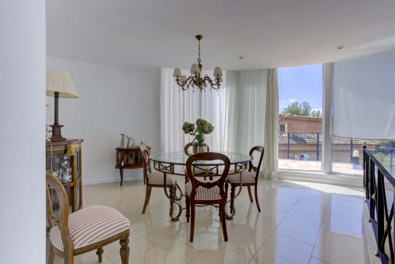 fantastico-chalet-con-magnificas-vistas-en-urbanizacion-de-lujo-51654172712-size-vb