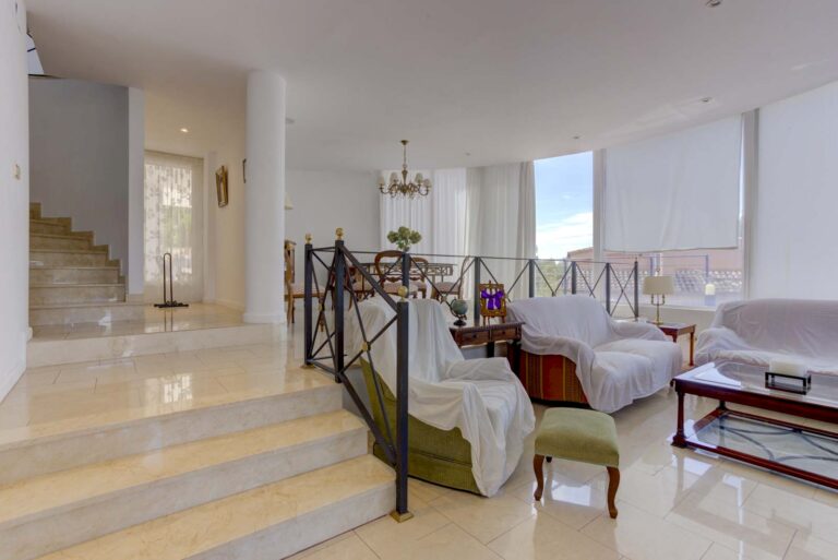 fantastico-chalet-con-magnificas-vistas-en-urbanizacion-de-lujo-61654172715-size-vb
