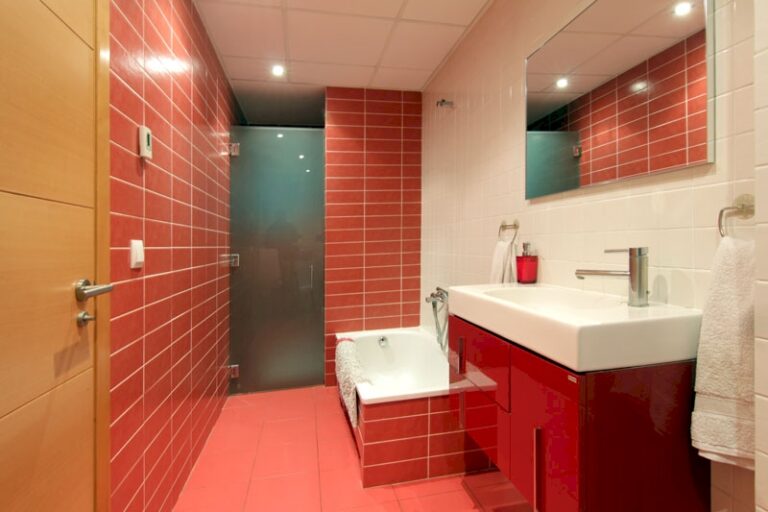 moderna-casa-de-pueblo-con-todas-las-comodidades-en-la-localidad-de-paterna-valencia-131701079510-size-vb