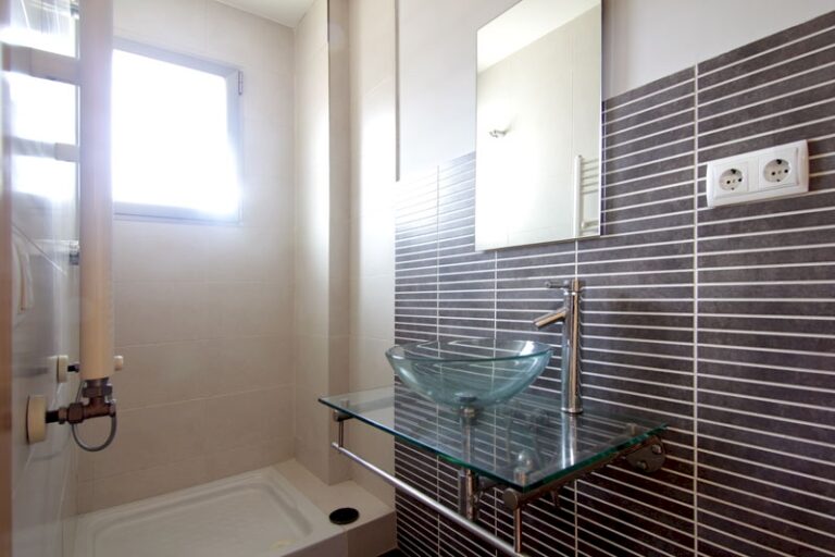 moderna-casa-de-pueblo-con-todas-las-comodidades-en-la-localidad-de-paterna-valencia-161701079512-size-vb