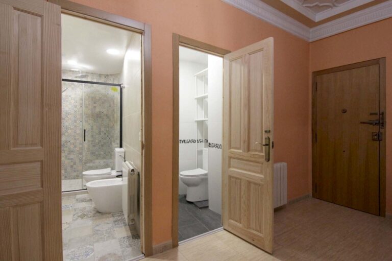 piso-con-licencia-turistica-en-una-finca-senorial-del-casco-antiguo-91591801552-size-vb