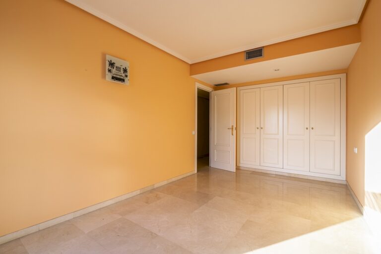 propiedad-con-terraza-en-el-cauce-del-rio-turia-61636110323-size-vb