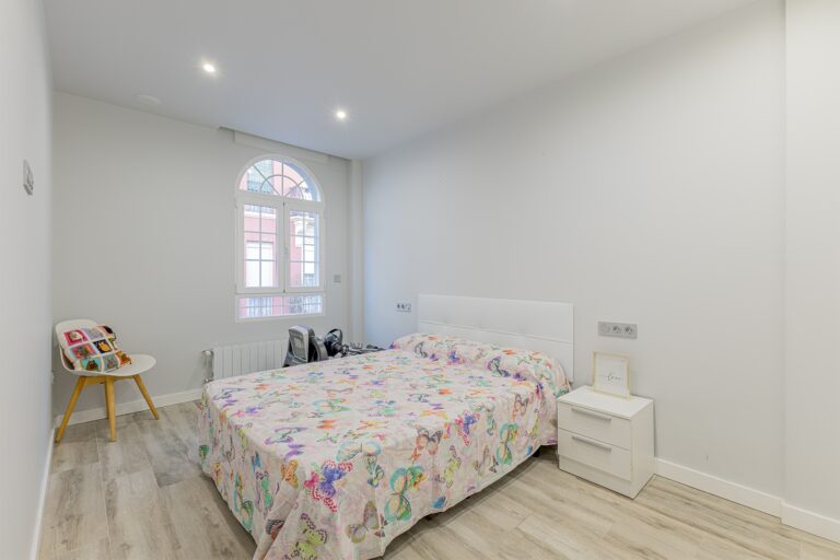 propiedad-unica-en-una-zona-emergente-de-valencia-91748345122-size-vb