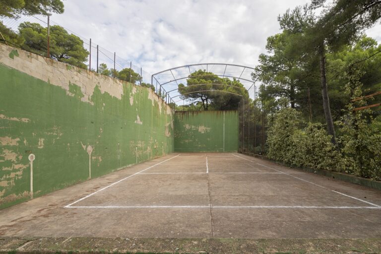 tres-casas-con-terreno-en-plena-naturaleza-en-serra-141600690531-size-vb