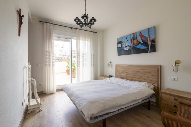 vivienda-con-gran-terraza-privacidad-y-excelente-ubicacion-121669711530-size-vb
