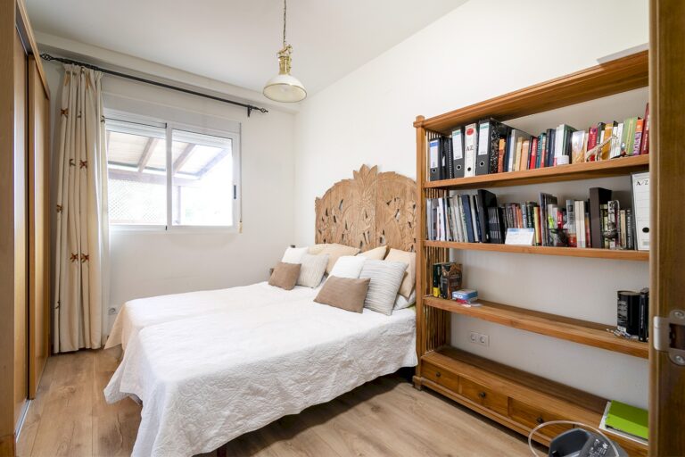 vivienda-con-gran-terraza-privacidad-y-excelente-ubicacion-171669711542-size-vb