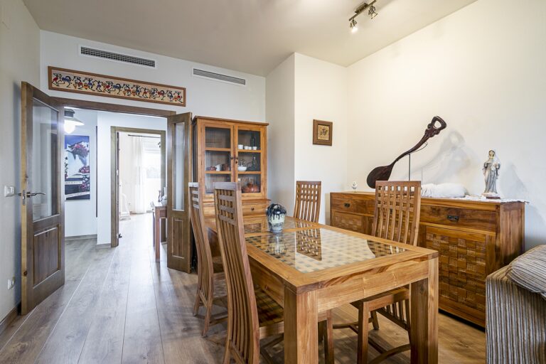 vivienda-con-gran-terraza-privacidad-y-excelente-ubicacion-41669711512-size-vb