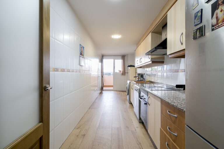 vivienda-con-gran-terraza-privacidad-y-excelente-ubicacion-91669711523-size-vb