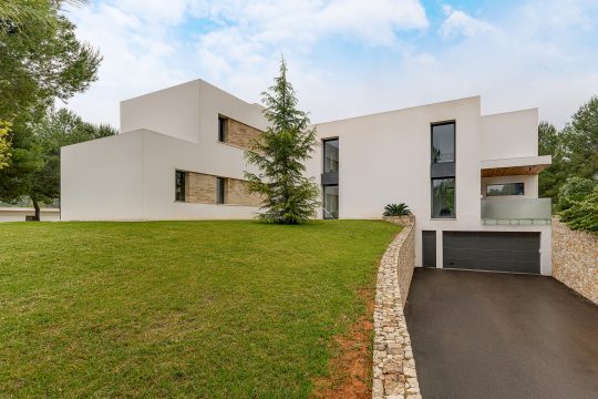 casa-de-lujo-en-ontinyent-01748338202-size-vb