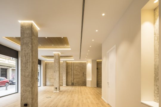 exclusivo-local-comercial-en-ruzafa-61716474330-size-vb