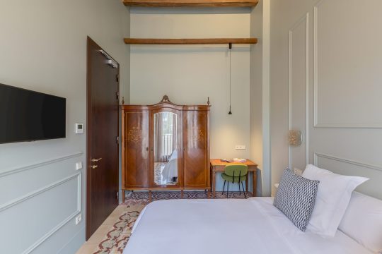 hotel-boutique-junto-a-ruzafa-51716306354-size-vb