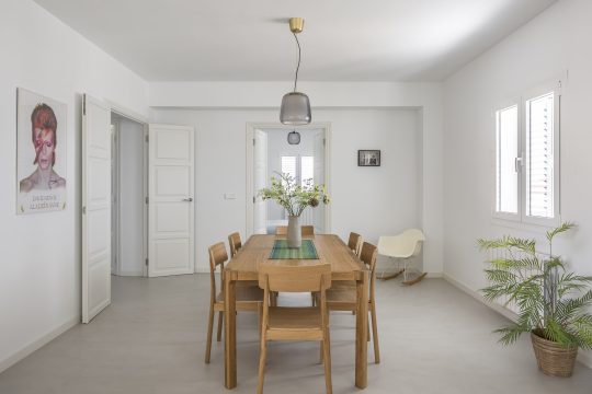modernidad-eclectica-junto-al-mar-21614614413-size-vb