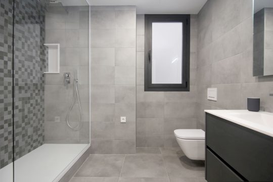 piso-de-lujo-en-eixample-131614771333-size-vb