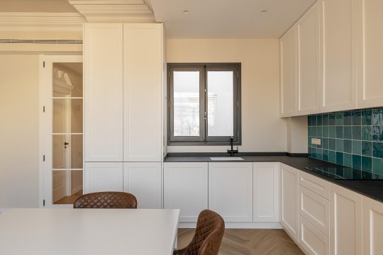 reforma-integral-de-vivienda-clasica-en-el-centro-de-valencia-41741005922-size-vb